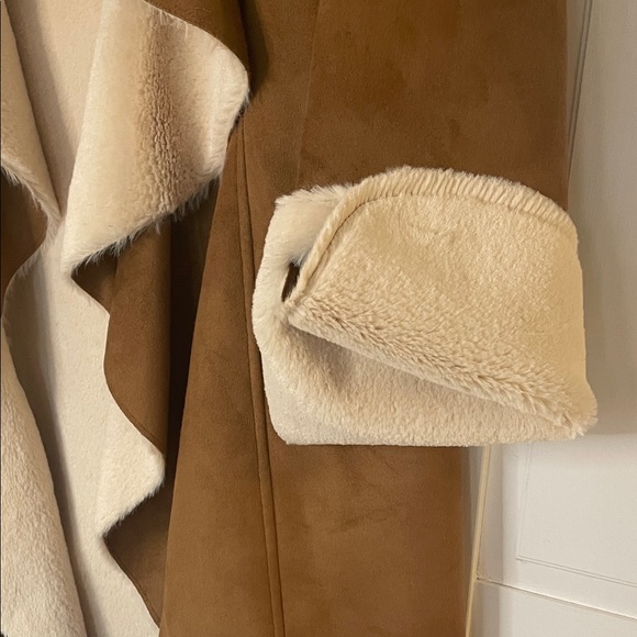 Donna Salyers’ Fabulous Furs Faux Fur Penny Lane Coat SzM - Picture 6 of 13